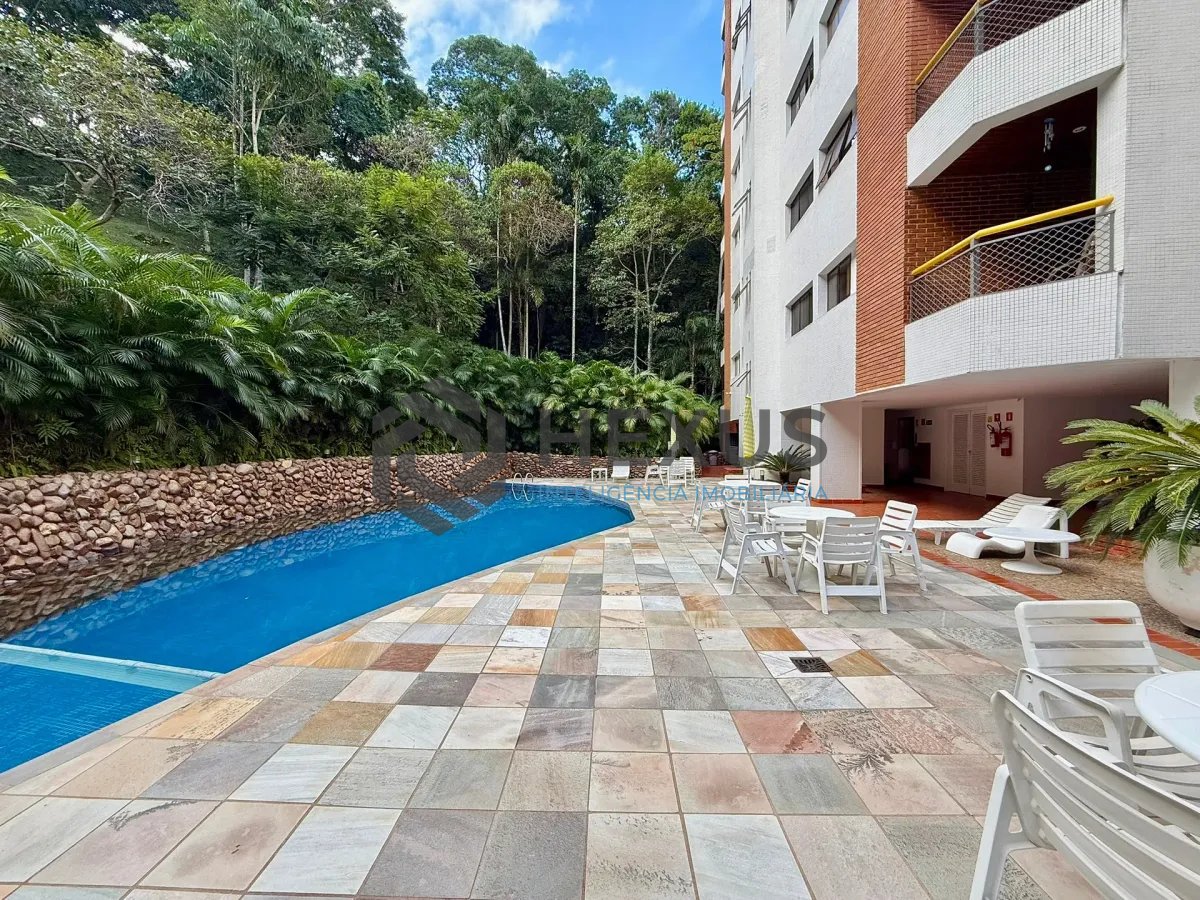 Foto 23 de Apartamento com varanda vista mar e lazer na beira mar do Morro Sorocotuba na Enseada, Guarujá