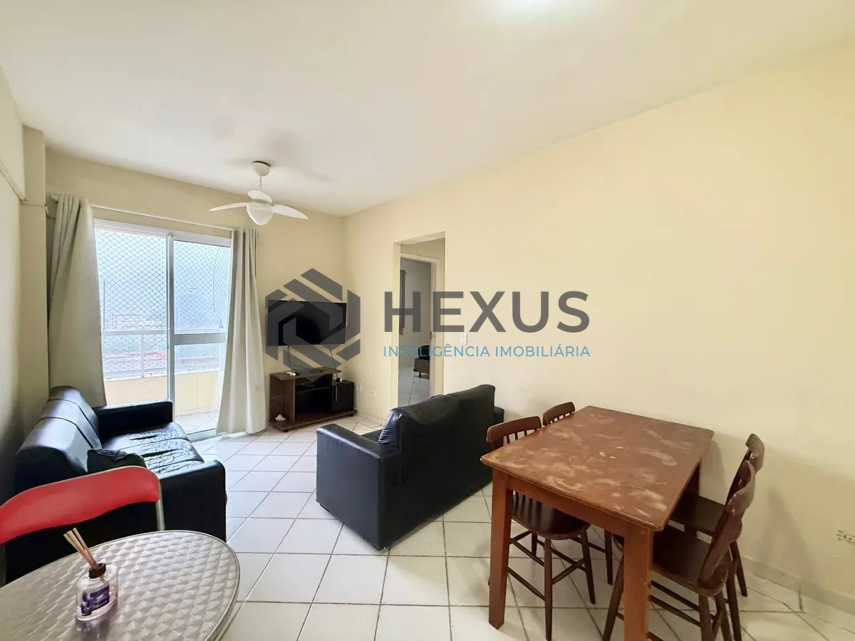 Foto 5 de Apartamento com varanda e lazer a 500m da praia na Enseada, Guarujá