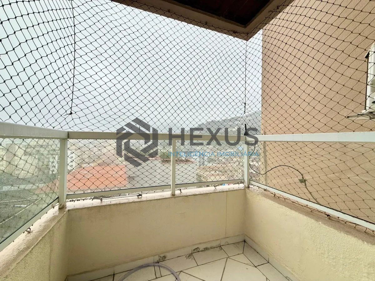 Foto 4 de Apartamento com varanda e lazer a 500m da praia na Enseada, Guarujá