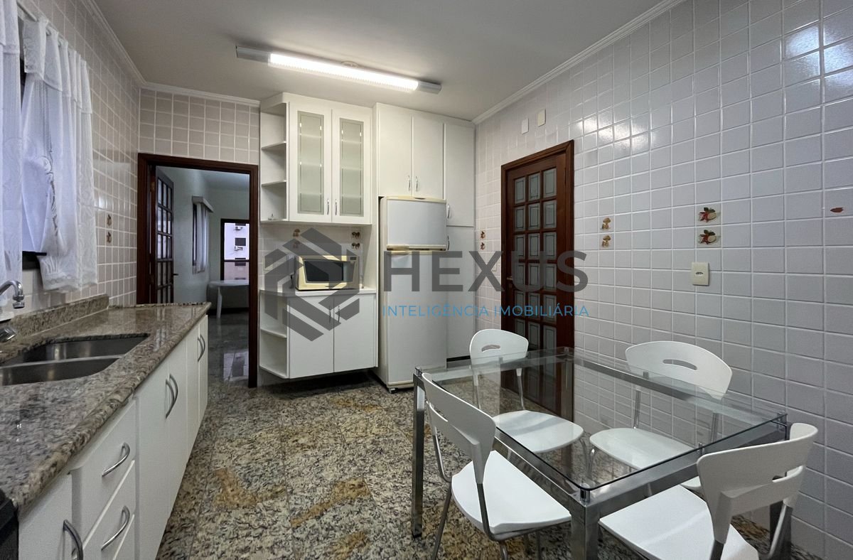 Foto 35 de Apartamento com varanda gourmet e lazer a 300m da praia nas Pitangueiras, Guarujá