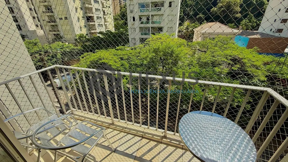 Foto 7 de Apartamento com varanda e lazer a 150m da praia na região da Barra Funda nas Pitangueiras, Guarujá