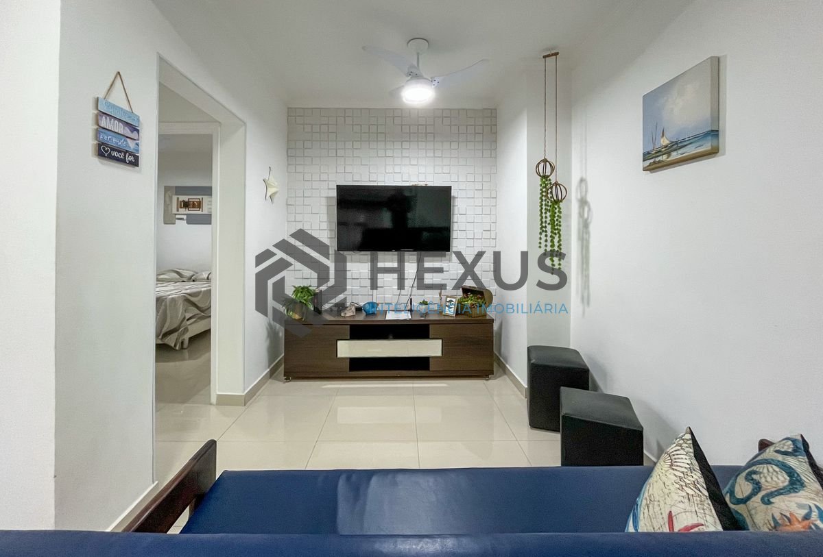 Foto 2 de Apartamento com varanda e lazer a 1 quadra da praia nas Pitangueiras, Guarujá