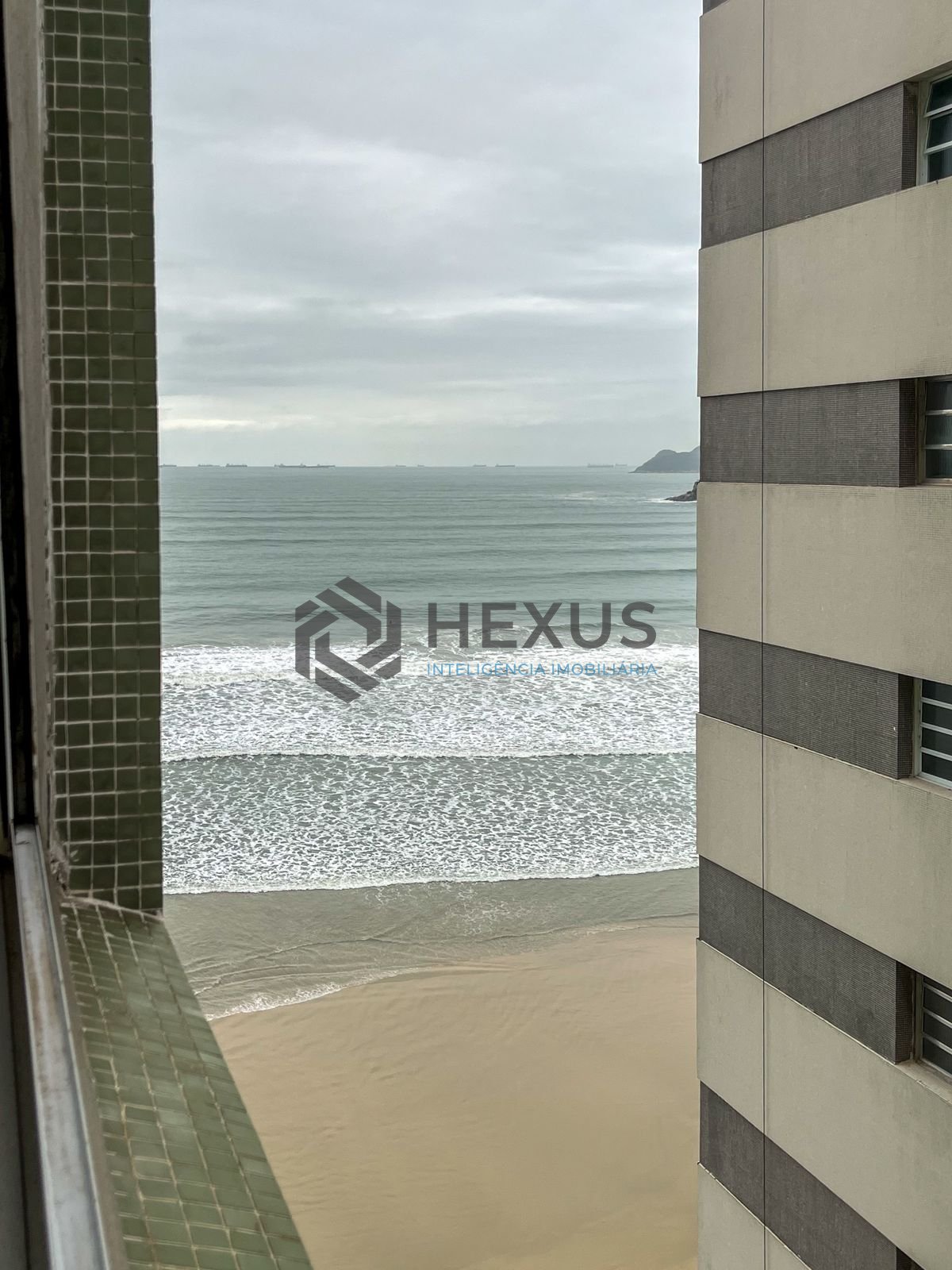 Foto 35 de Apartamento vista mar com vaga no prédio à venda, Pitangueiras, Guarujá, SP