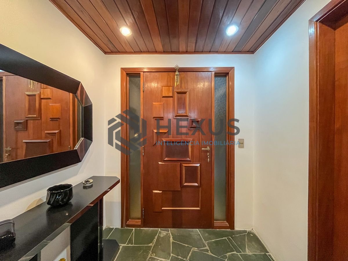 Foto 8 de Apartamento frente mar com varanda vista mar nas Pitangueiras, Guarujá