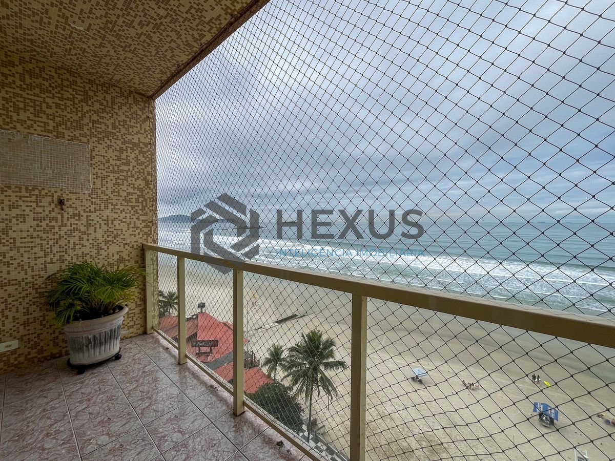 Foto 8 de Apartamento frente mar com varanda vista mar nas Pitangueiras, Guarujá