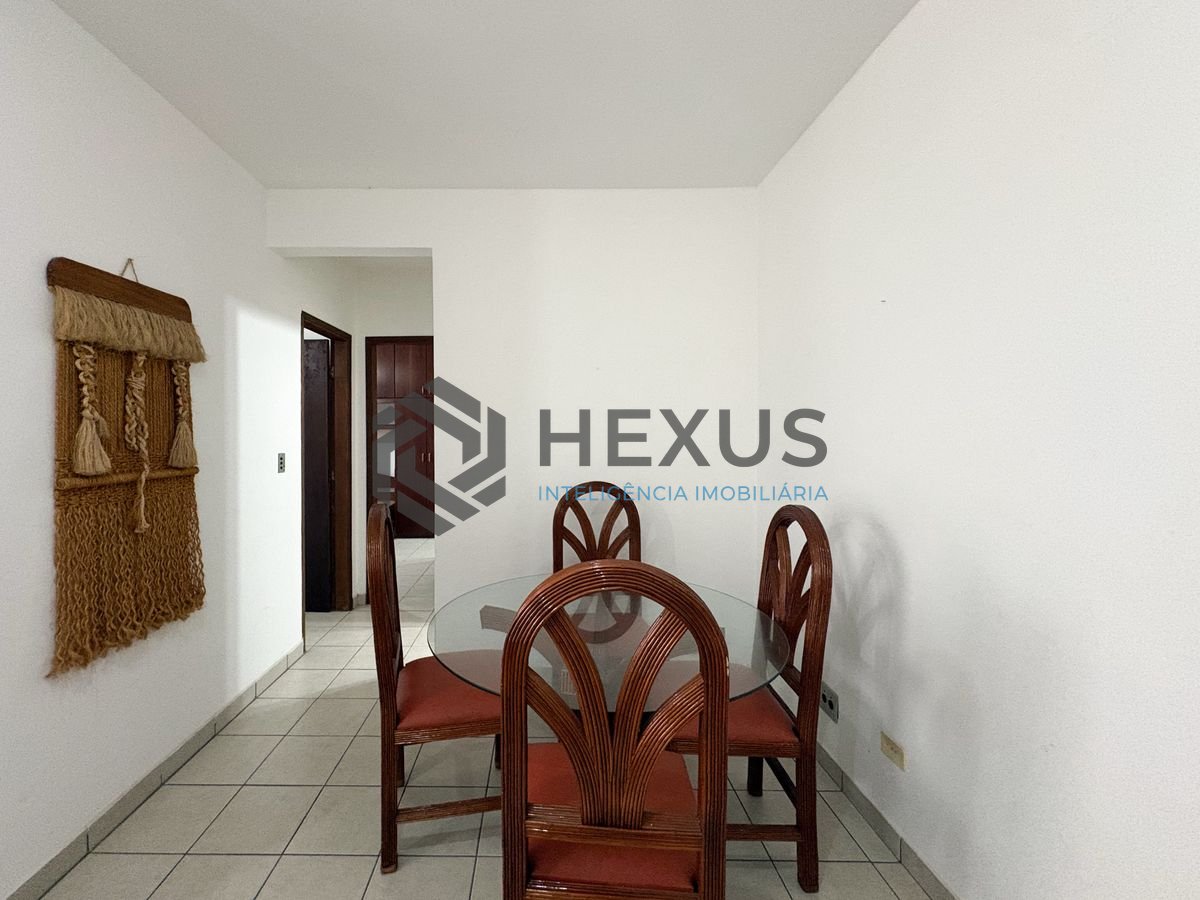 Foto 7 de Apartamento com varanda a 100m da praia na Enseada, Guarujá