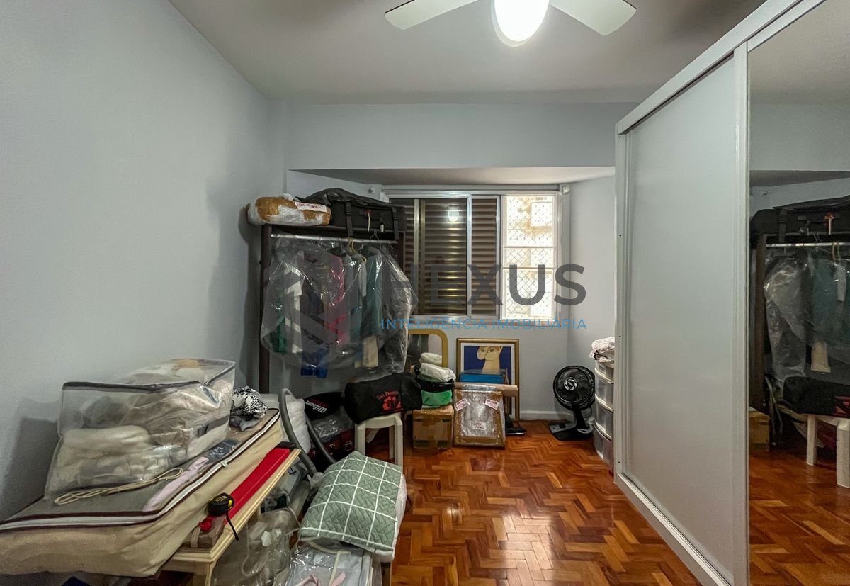 Foto 22 de Apartamento reformado com varanda e lazer nas Pitangueiras, Guarujá