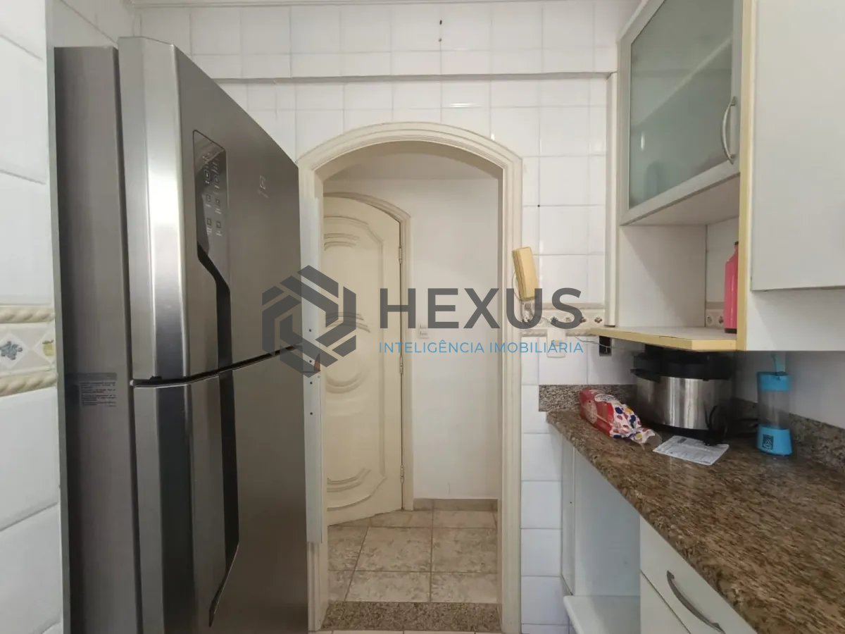 Foto 18 de Apartamento com lazer na região do Brunella na Enseada, Guarujá