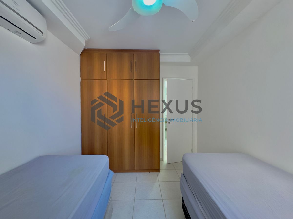 Foto 11 de Apartamento com varanda vista mar e lazer na beira mar no Jardim Astúrias, Guarujá