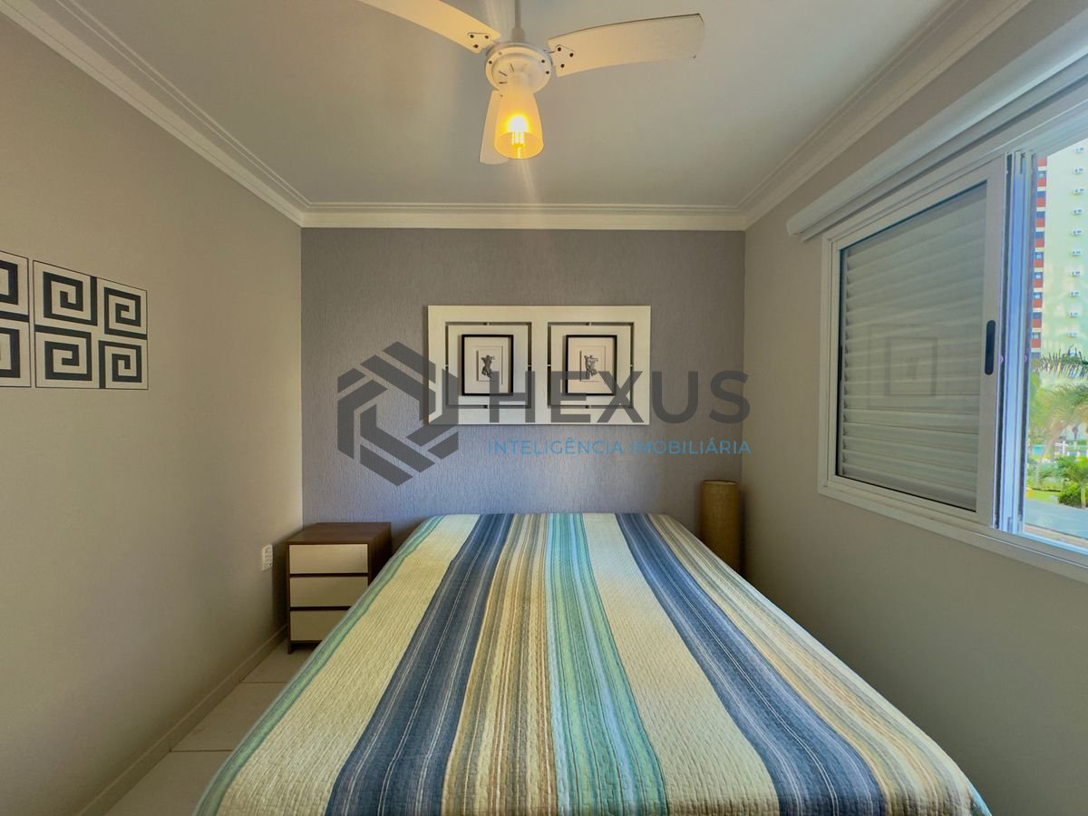 Foto 18 de Apartamento com varanda vista mar e lazer no Jardim Astúrias, Guarujá