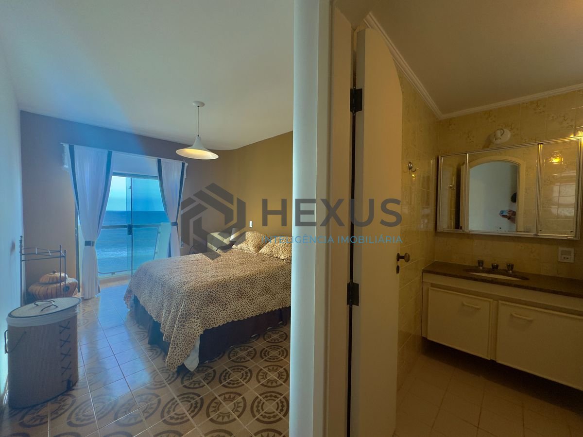 Foto 10 de Apartamento frente mar com varanda vista mar no Jardim Astúrias, Guarujá