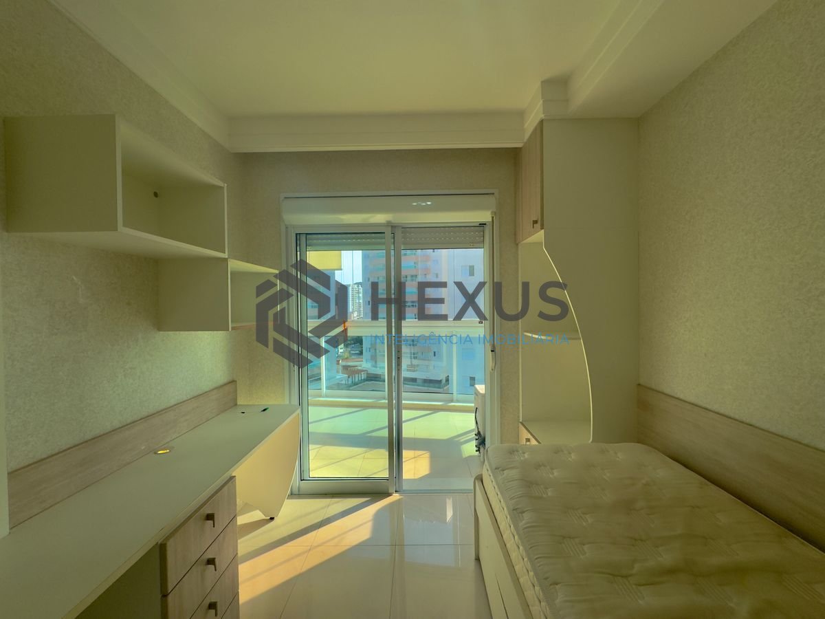 Foto 11 de Apartamento frente mar com varanda gourmet vista mar e lazer no Jardim Astúrias, Guarujá