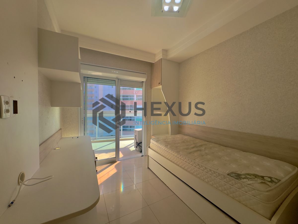 Foto 13 de Apartamento frente mar com varanda gourmet vista mar e lazer no Jardim Astúrias, Guarujá