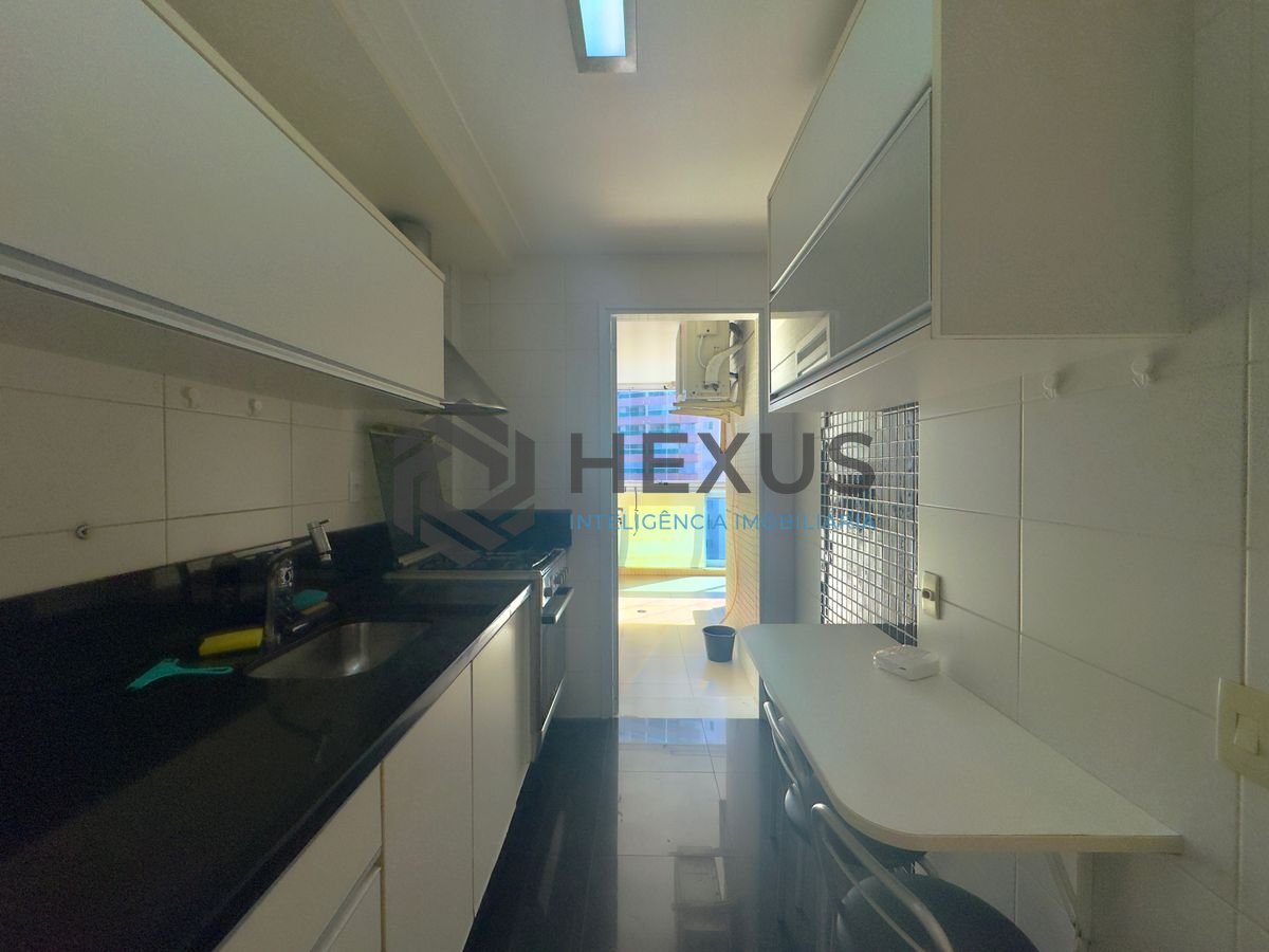 Foto 20 de Apartamento frente mar com varanda gourmet vista mar e lazer no Jardim Astúrias, Guarujá