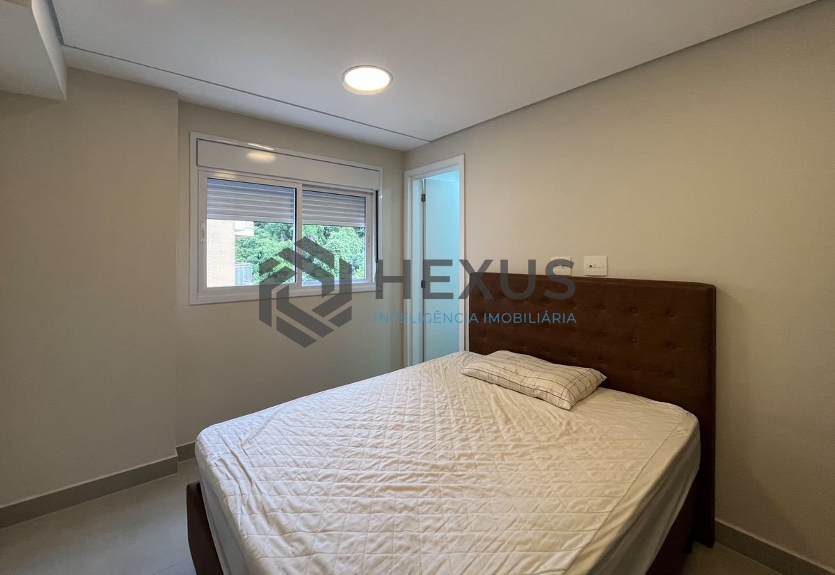 Foto 21 de Apartamento reformado com varanda gourmet e lazer nas Pitangueiras, Guarujá