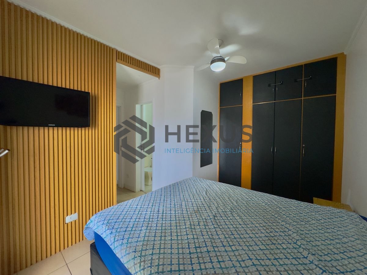 Foto 15 de Flat reformado com varanda gourmet e lazer a 1 quadra da praia nas Pitangueiras, Guarujá