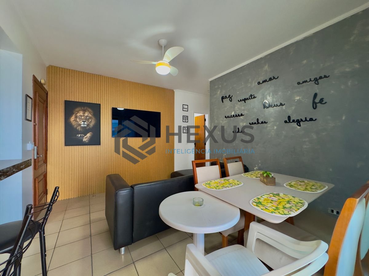 Foto 6 de Flat reformado com varanda gourmet e lazer a 1 quadra da praia nas Pitangueiras, Guarujá