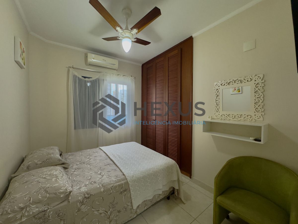 Foto 17 de Flat reformado com varanda gourmet e lazer a 1 quadra da praia nas Pitangueiras, Guarujá