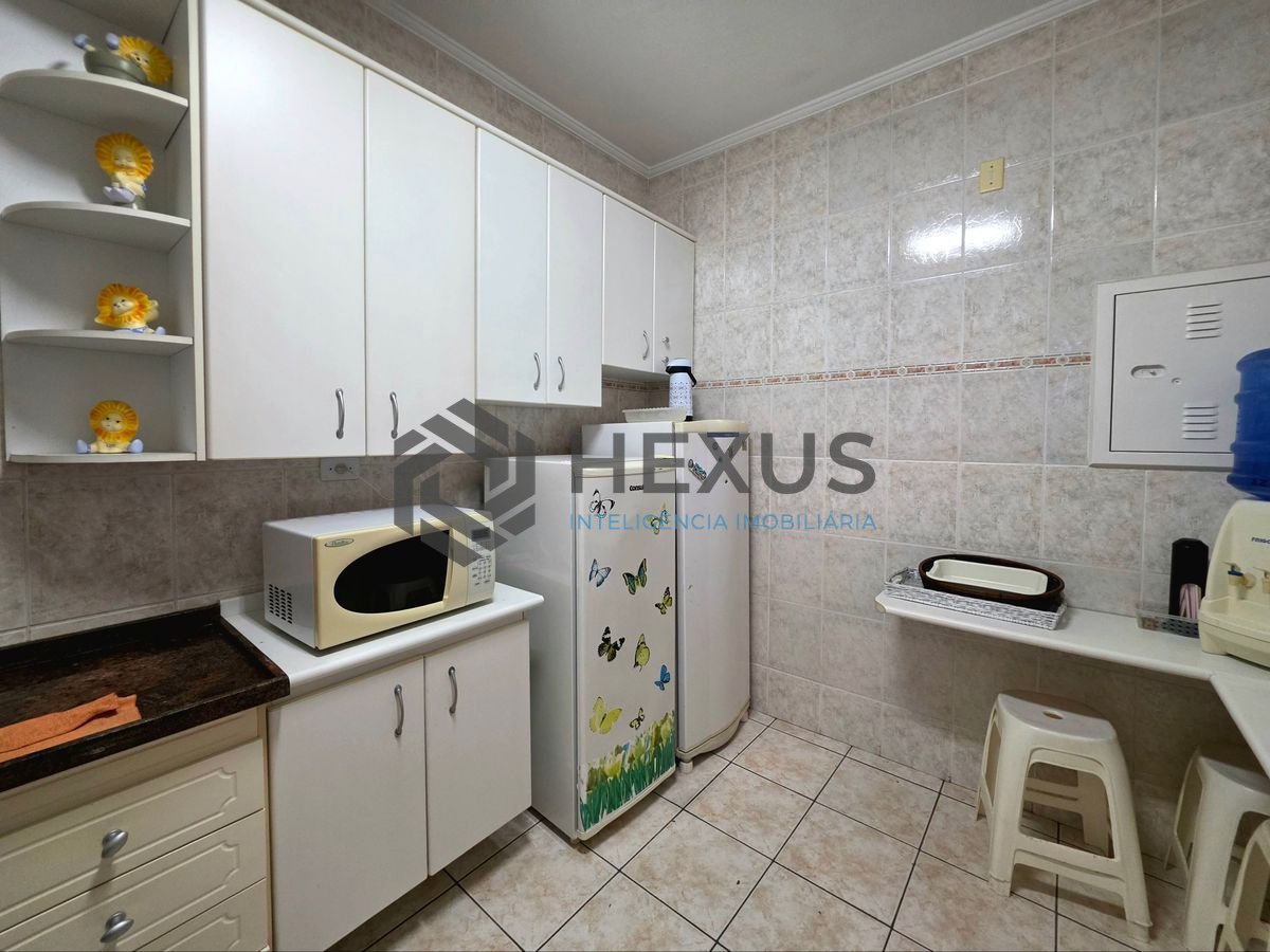 Foto 10 de Apartamento com lazer a 200m da praia na Enseada, Guarujá