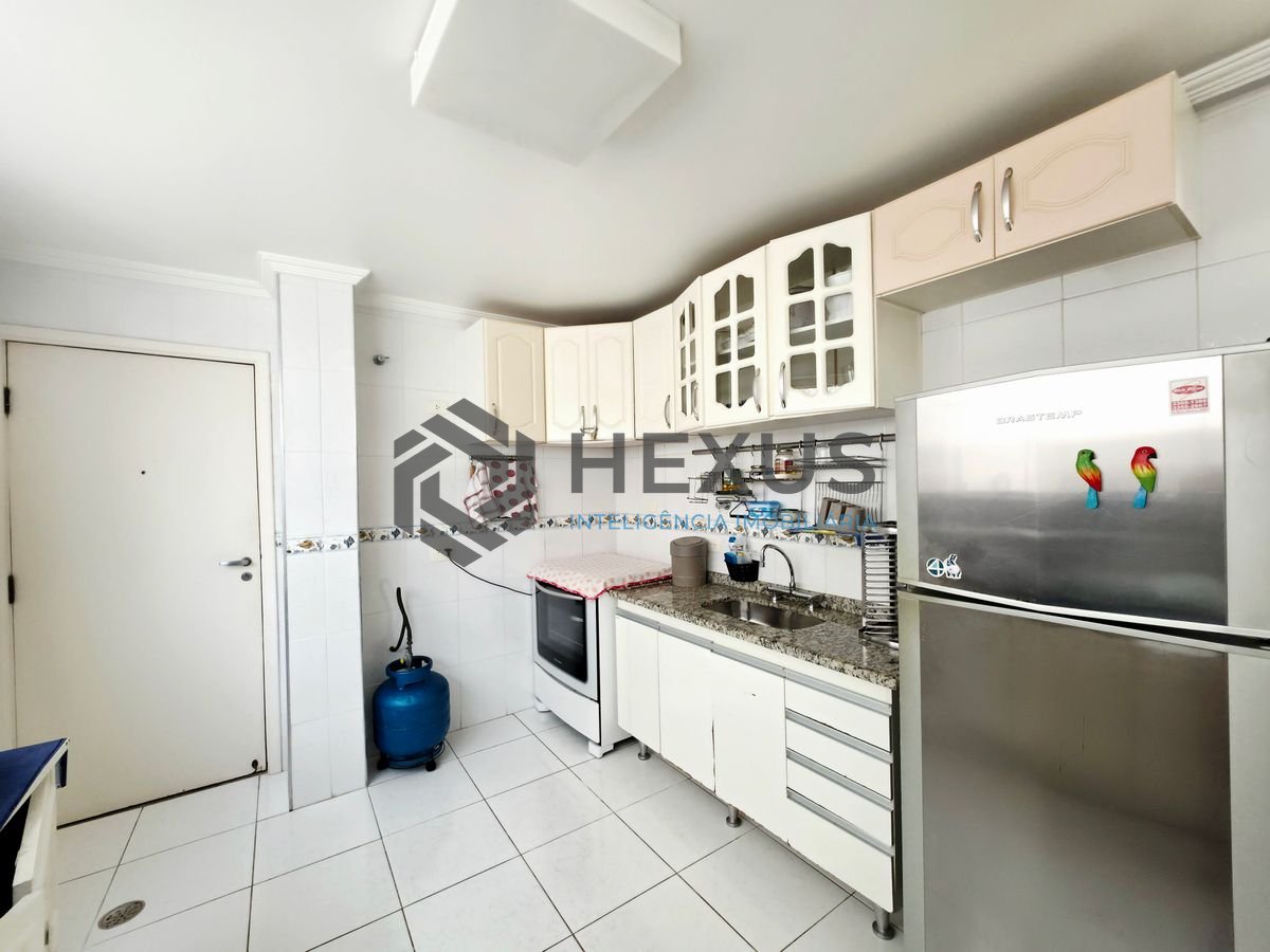 Foto 22 de Apartamento a 1 quadra da praia nas Pitangueiras, Guarujá