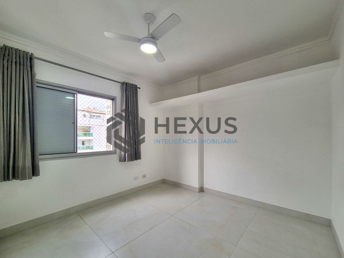 Foto 12 de Apartamento reformado a 1 quadra da praia nas Pitangueiras, Guarujá