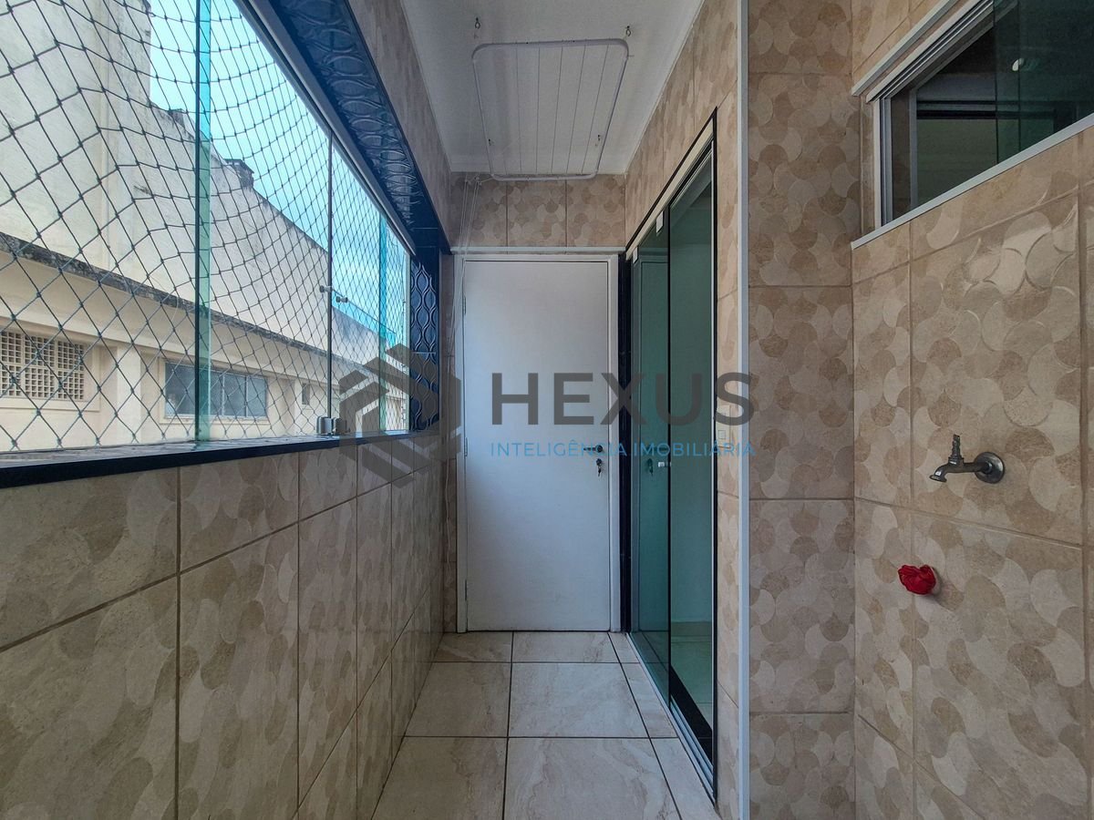 Foto 22 de Apartamento reformado a 1 quadra da praia nas Pitangueiras, Guarujá
