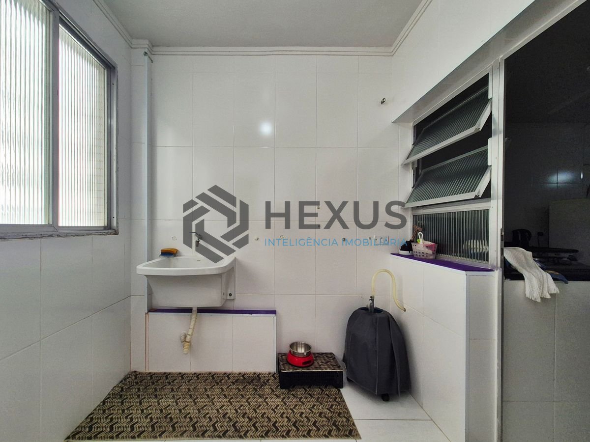 Foto 37 de Apartamento com varanda vista mar e lazer nas Pitangueiras, Guarujá