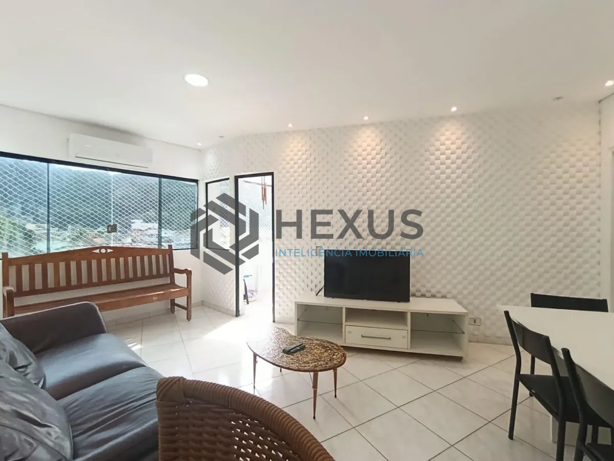 Foto 6 de Apartamento com varanda a 500m da praia na Enseada, Guarujá