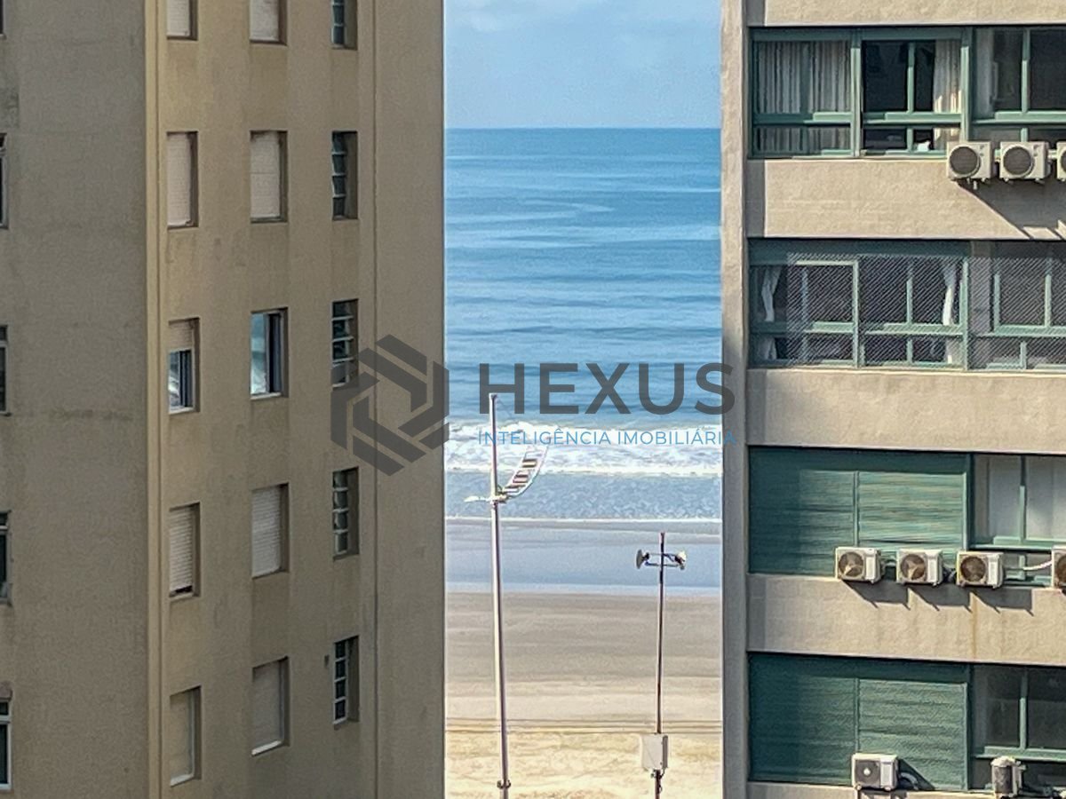 Foto 9 de Apartamento com varanda vista mar e lazer nas Pitangueiras, Guarujá