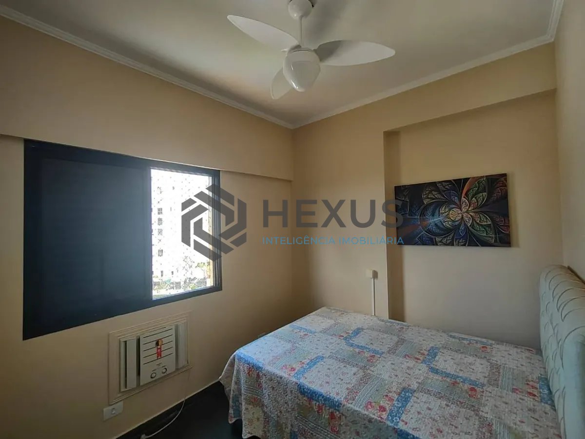 Foto 13 de Apartamento com varanda e lazer na Enseada, Guarujá