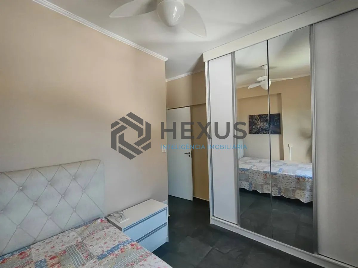 Foto 14 de Apartamento com varanda e lazer na Enseada, Guarujá