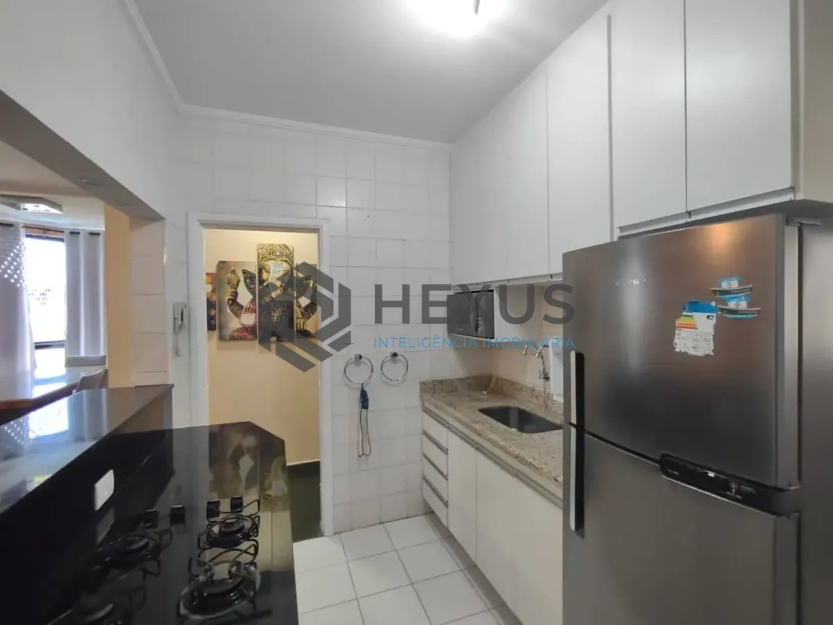 Foto 16 de Apartamento com varanda e lazer na Enseada, Guarujá