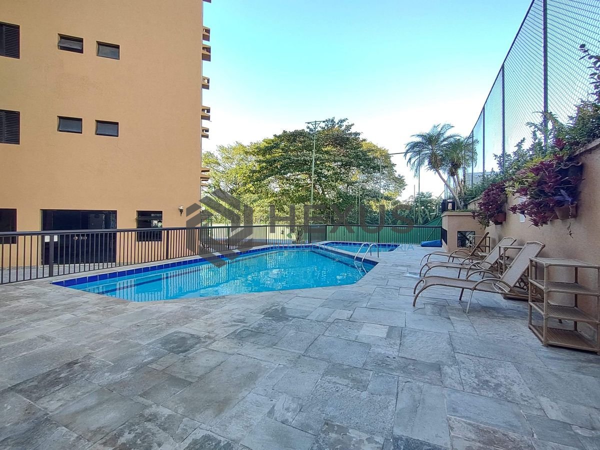 Foto 19 de Apartamento com varanda e lazer na Enseada, Guarujá