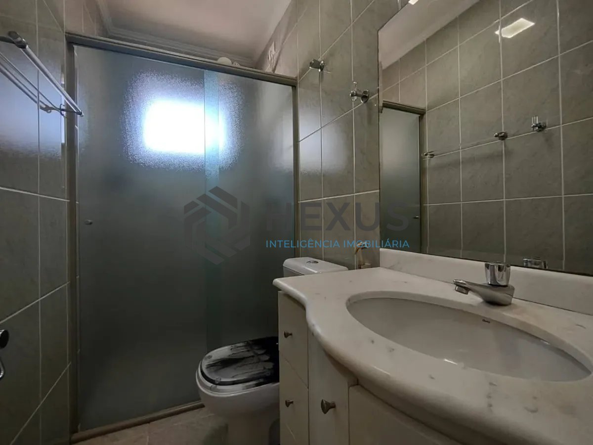 Foto 10 de Apartamento com varanda e lazer na Enseada, Guarujá