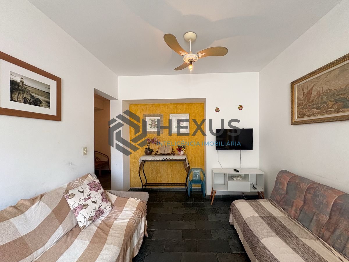 Foto 5 de Apartamento com varanda a 500m da praia no Jardim Astúrias, Guarujá