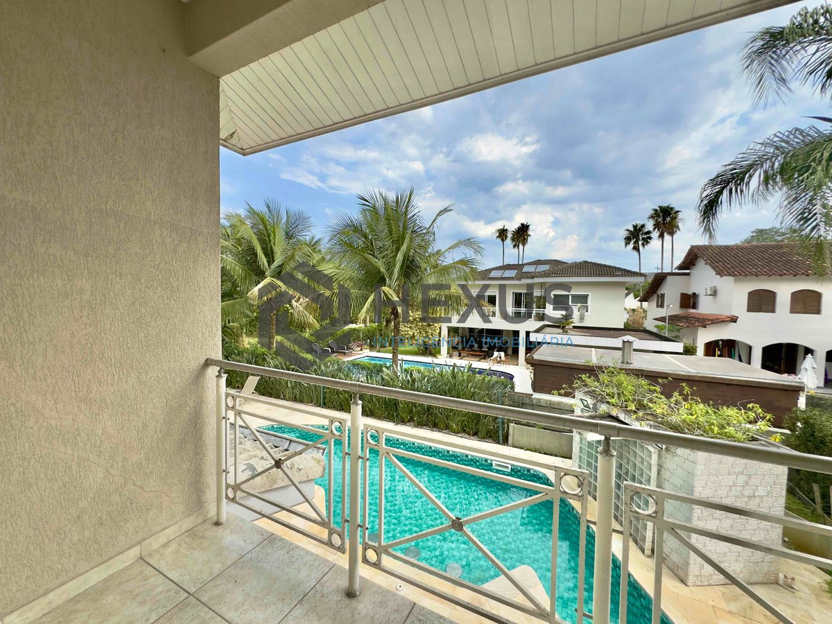 Foto 48 de Casa reformada com varanda piscina e área gourmet no Granville na Praia da Enseada, Guaruja