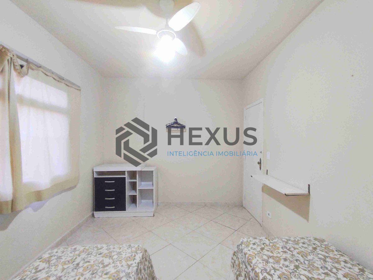 Foto 17 de Casa com varanda e lazer no Jardim Guaiuba, Guaruja