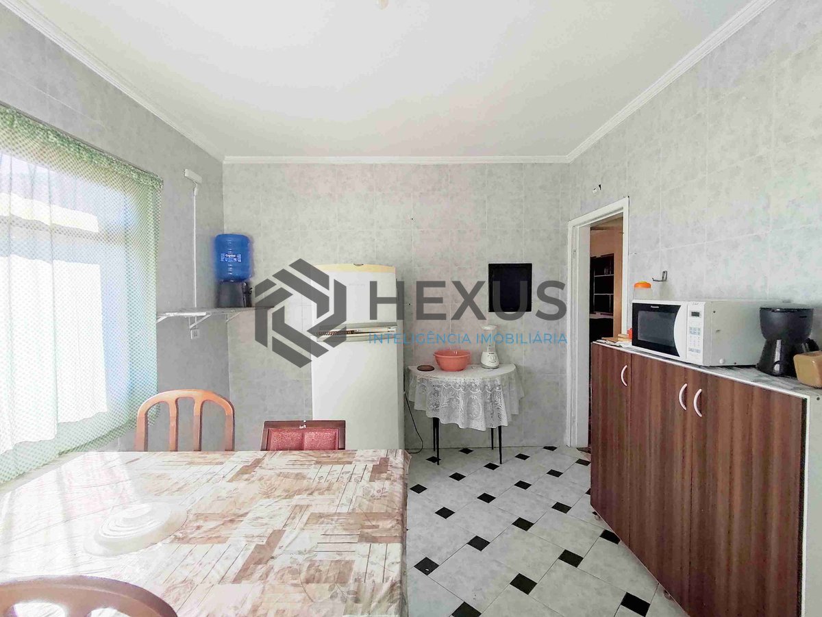 Foto 36 de Casa com varanda e lazer no Jardim Guaiuba, Guaruja