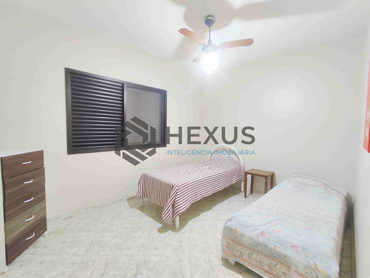Foto 40 de Casa com varanda e lazer no Jardim Guaiuba, Guaruja
