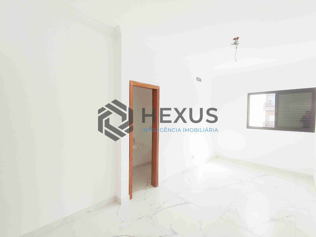 Foto 10 de Casa geminada recém construida na Praia da Enseada, Guaruja