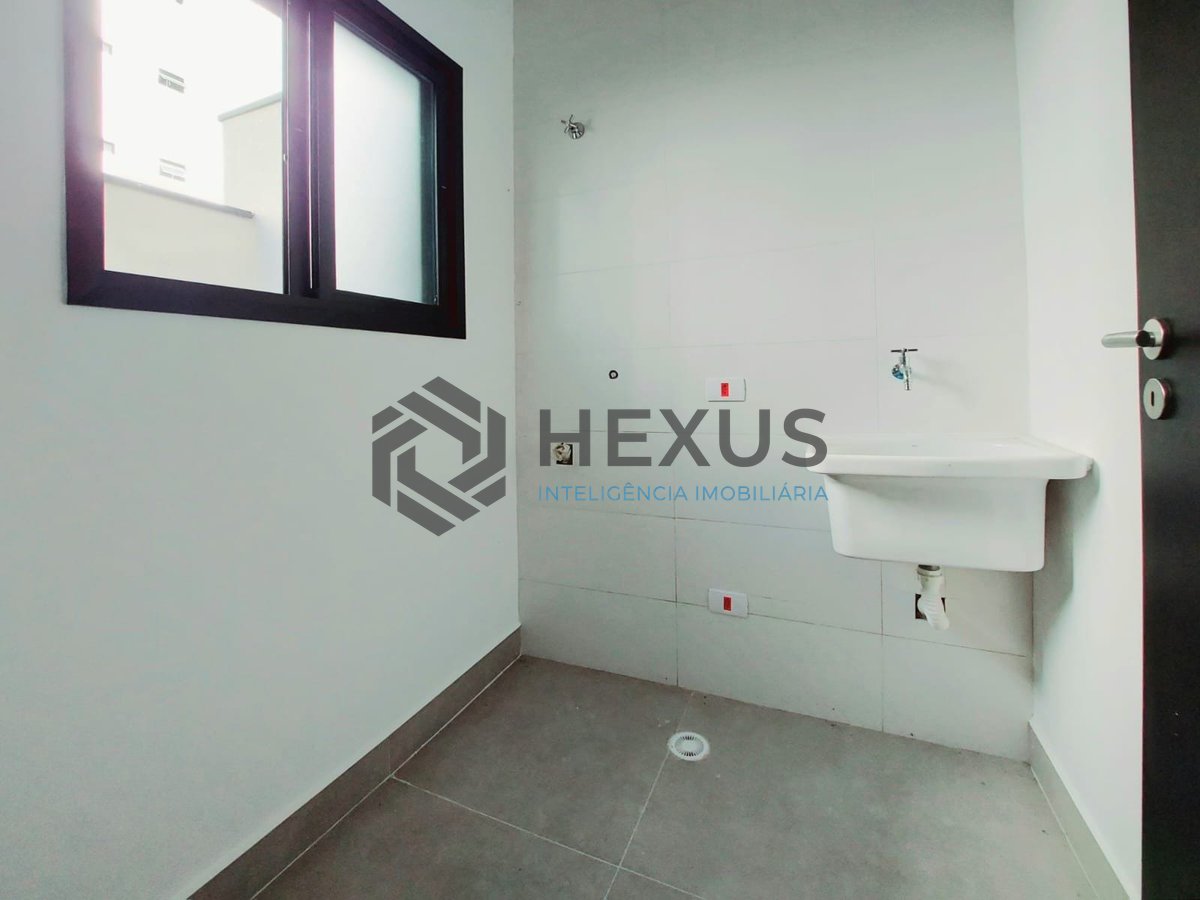 Foto 12 de Casa com piscina e área gourmet na Praia das Asturias, Guaruja