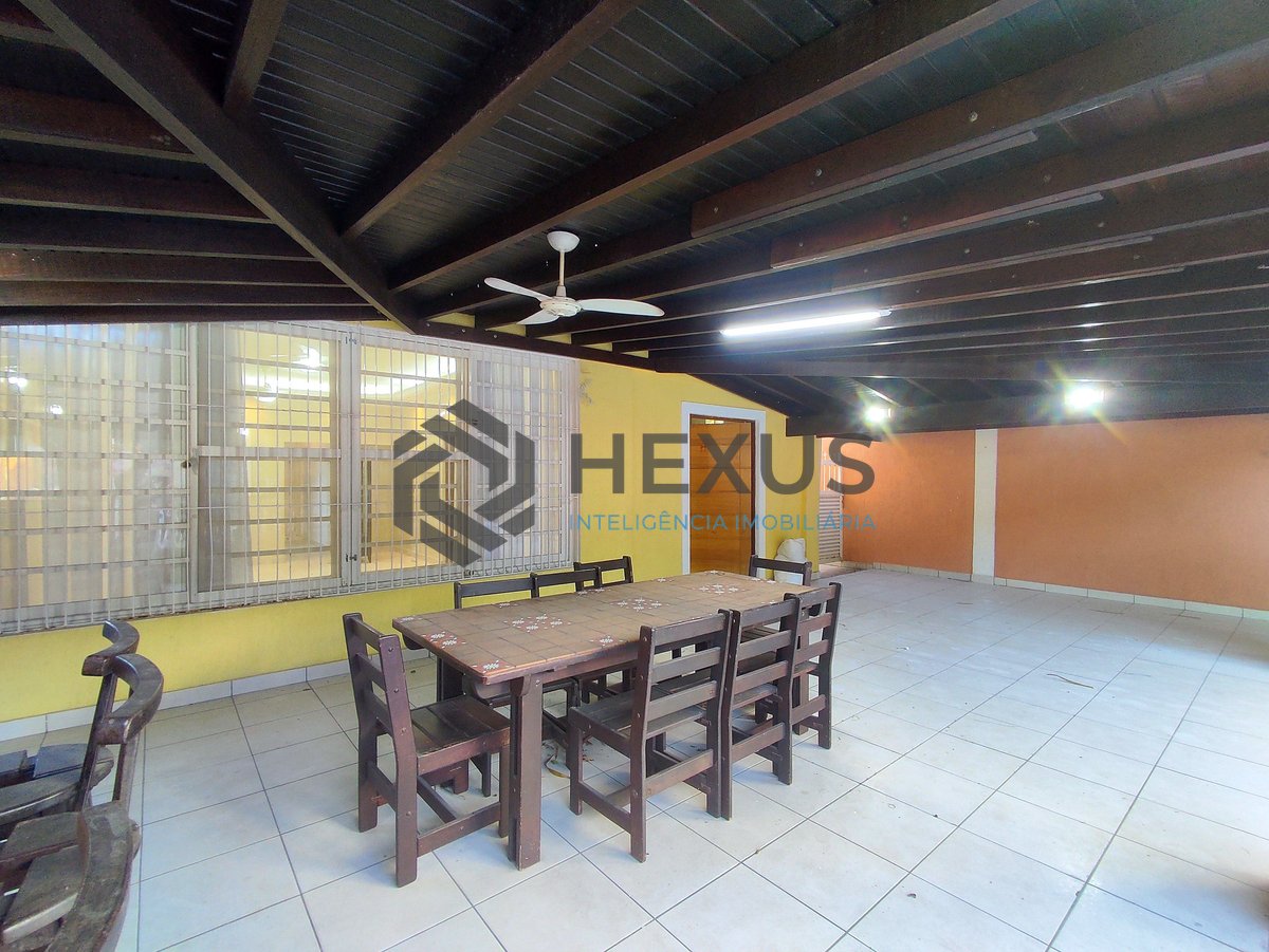 Foto 33 de Casa com lazer, piscina e churrasqueira na Praia do Guaiuba, Guaruja