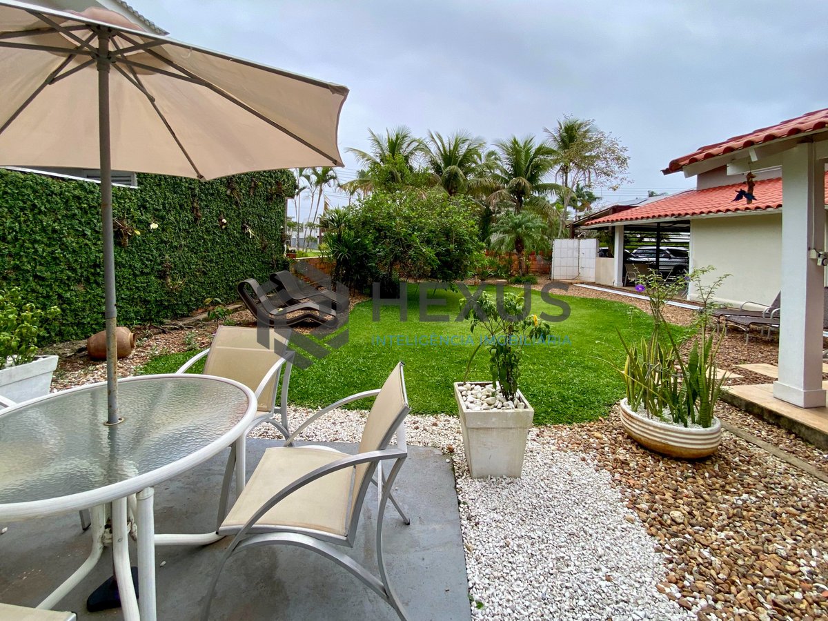 Foto 52 de Casa em condomínio fechado na Praia do Pernambuco, Guaruja