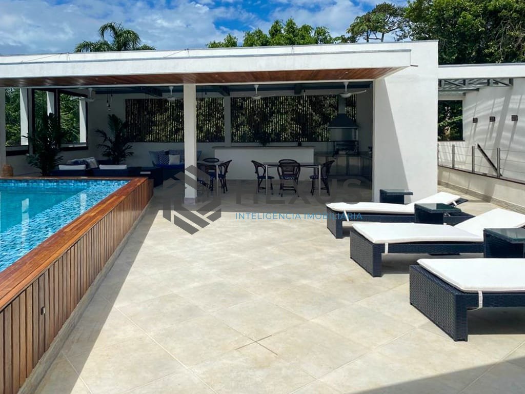 Foto 40 de Casa luxuosa de alto padrão no Condomínio Iporanga, Guaruja