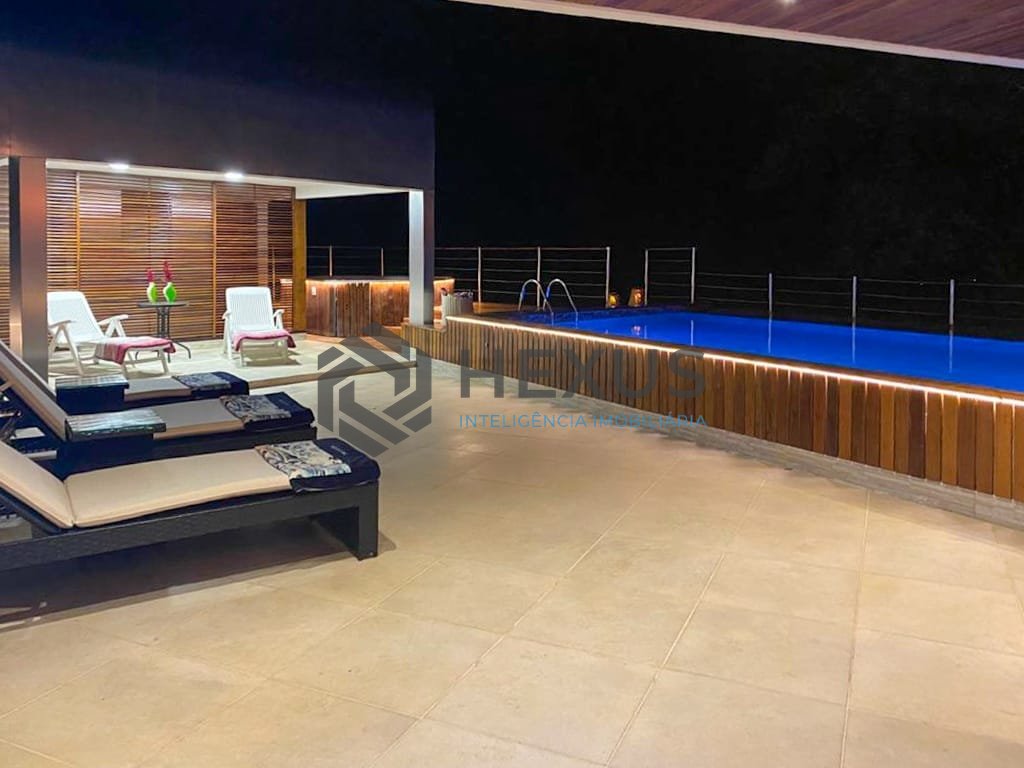 Foto 42 de Casa luxuosa de alto padrão no Condomínio Iporanga, Guaruja
