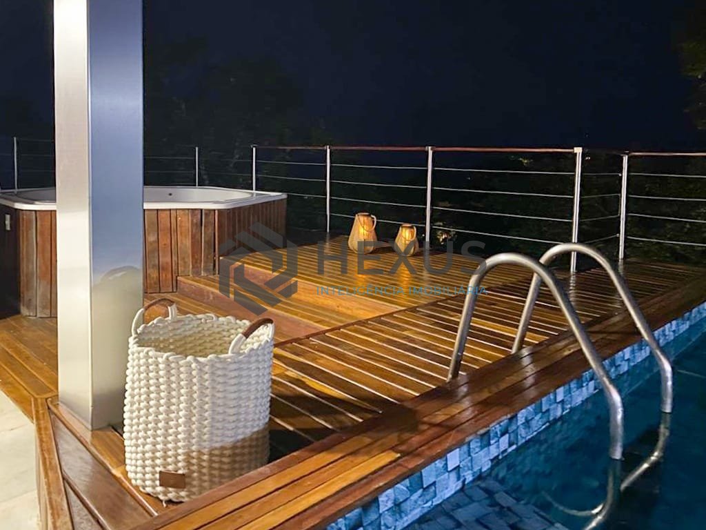 Foto 44 de Casa luxuosa de alto padrão no Condomínio Iporanga, Guaruja