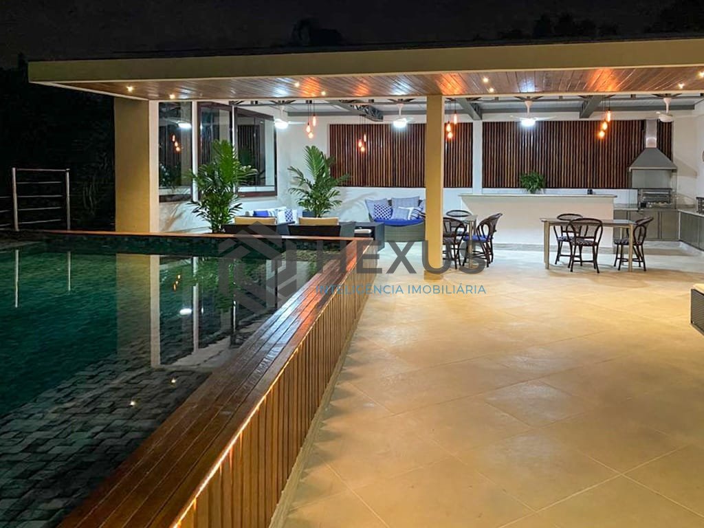 Foto 46 de Casa luxuosa de alto padrão no Condomínio Iporanga, Guaruja