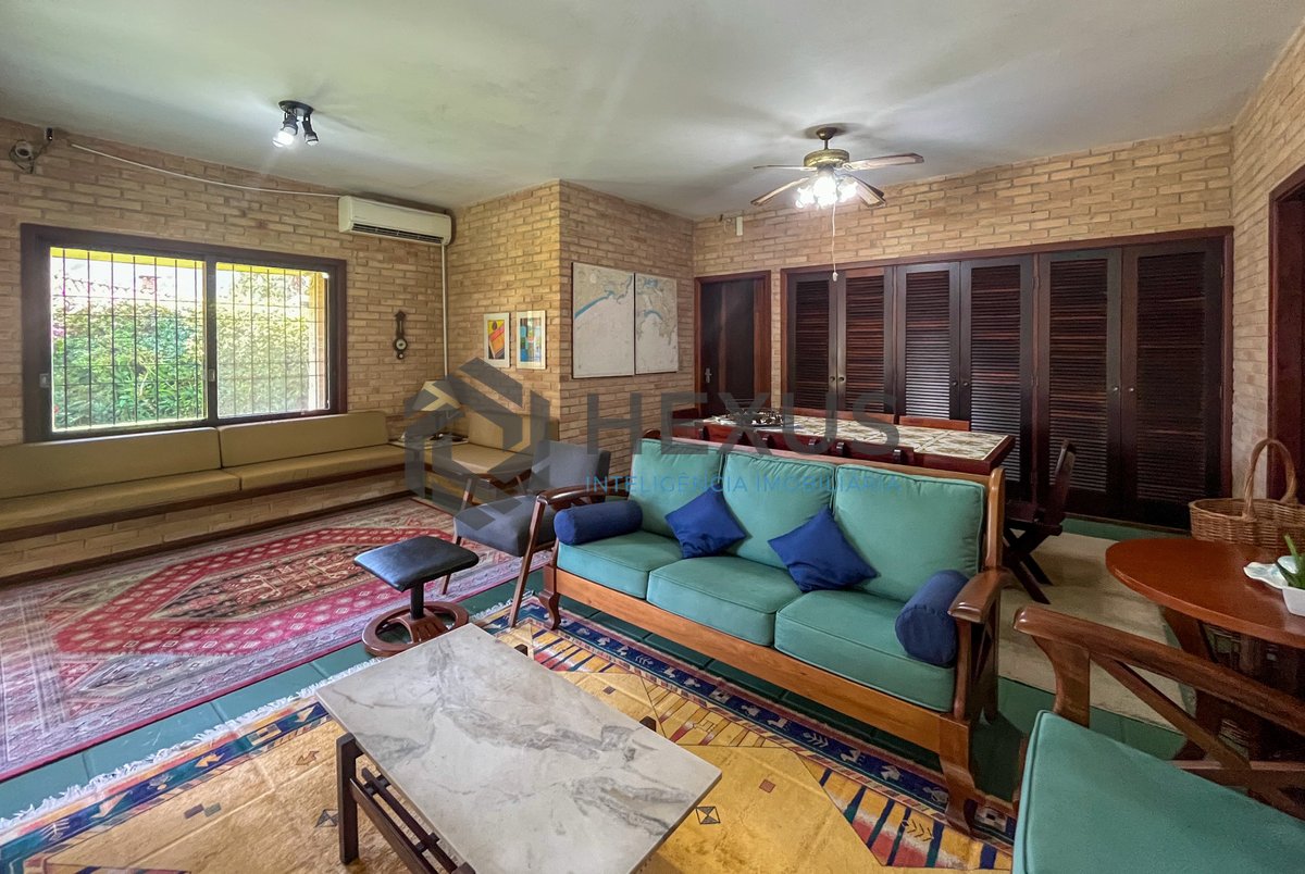 Foto 19 de Casa perfeita para pousada ou retiro no Jardim Guaiuba, Guaruja