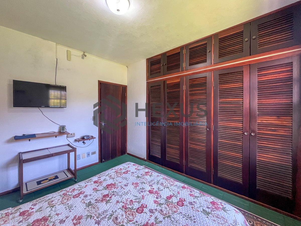 Foto 30 de Casa perfeita para pousada ou retiro no Jardim Guaiuba, Guaruja