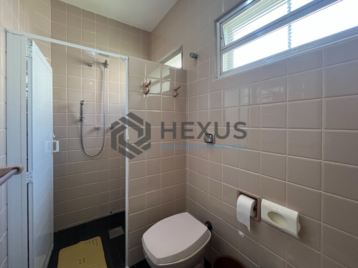 Foto 33 de Casa perfeita para pousada ou retiro no Jardim Guaiuba, Guaruja